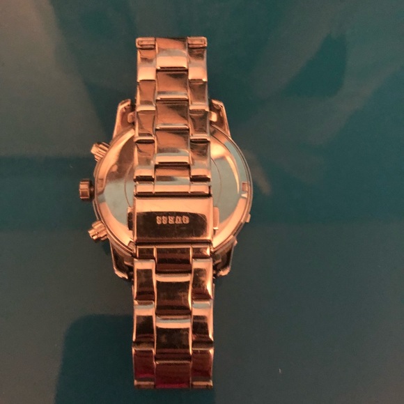 Guess Watch - Picture 3 of 5